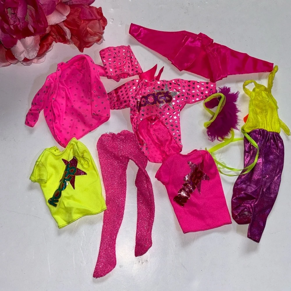 BARBIE AND THE ROCKERS OUTFITS 1980s Barbie and the Rockers Clothing Vintage